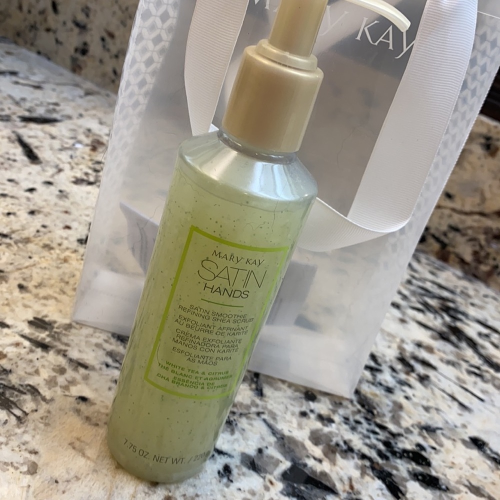 Mary Kay ****Not for sale**** - Picture 2 of 4